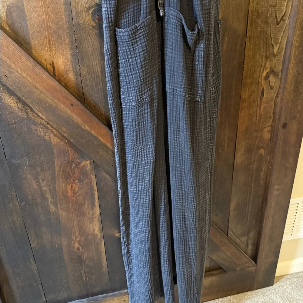 Easel Charcoal Gray Textured Fabric jumpsuit - Picture 6 of 9